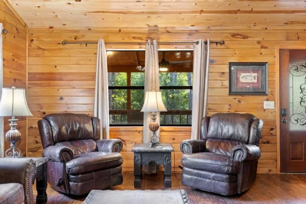 布罗肯鲍Misty Moonlight, Sleeps 4, Mountain Cabin公寓 外观 照片